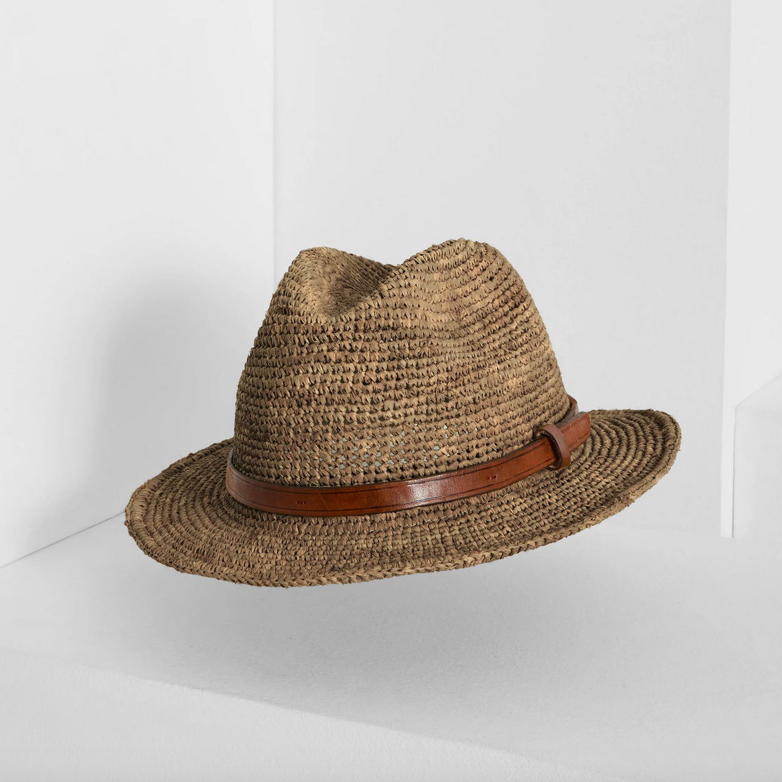 IBELIV Raffia Hut “Lubeman” Dark Tea