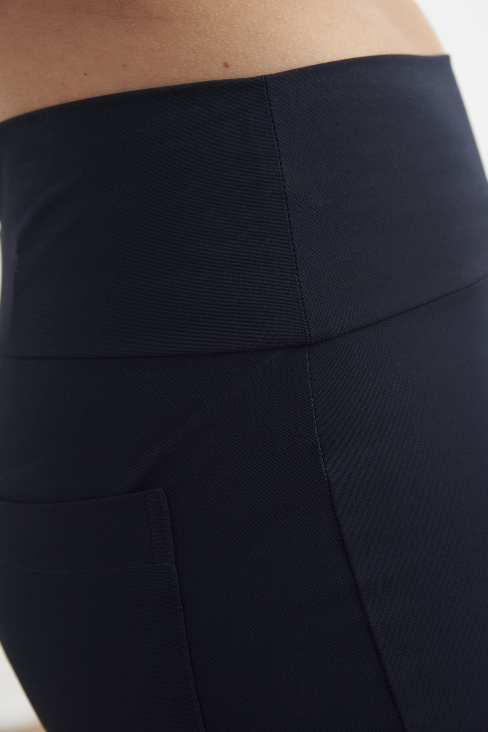 Japan TKY Hose “Zaya” Dunkelblau – Bild 5