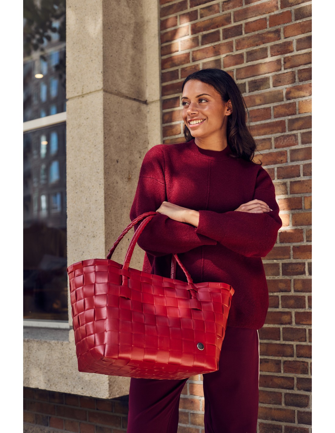 Handed By Shopper Paris “Crimson Red” – Bild 2