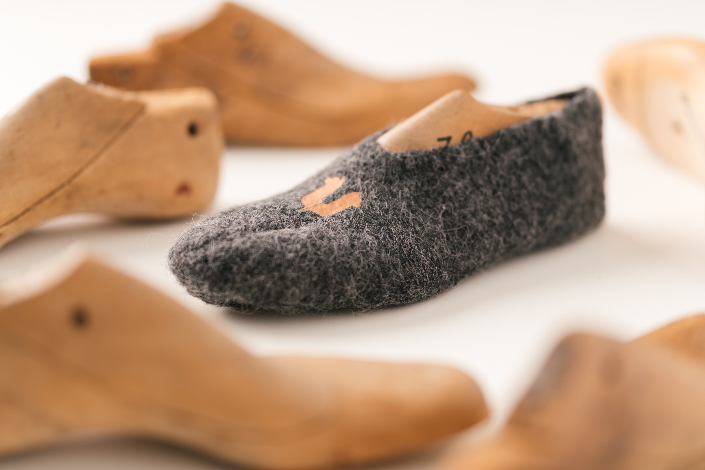 Alpaka Hüttenpatschen gefilzt Chabatte – Bild 5