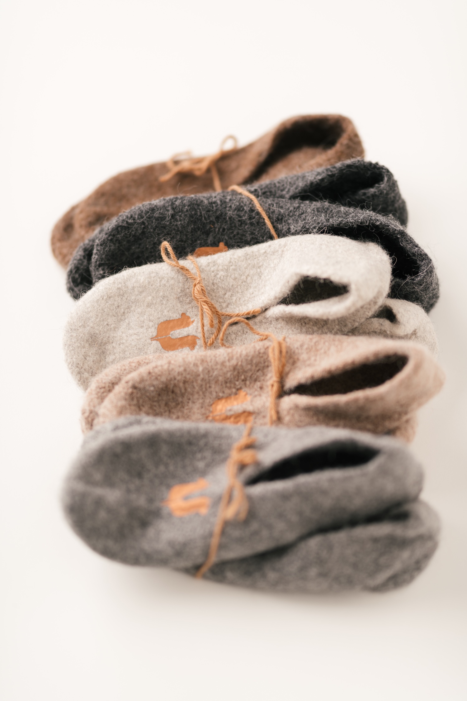 Alpaka Hüttenpatschen gefilzt Chabatte – Bild 4