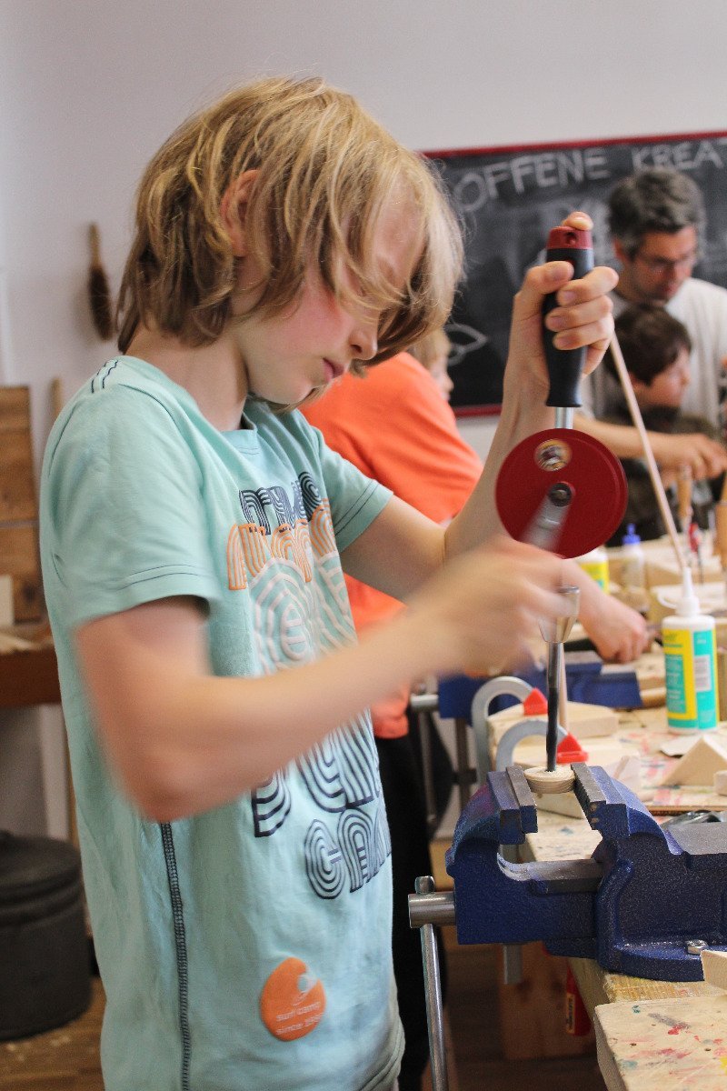 Schraubstock Pro mit Amboss – Bild 4